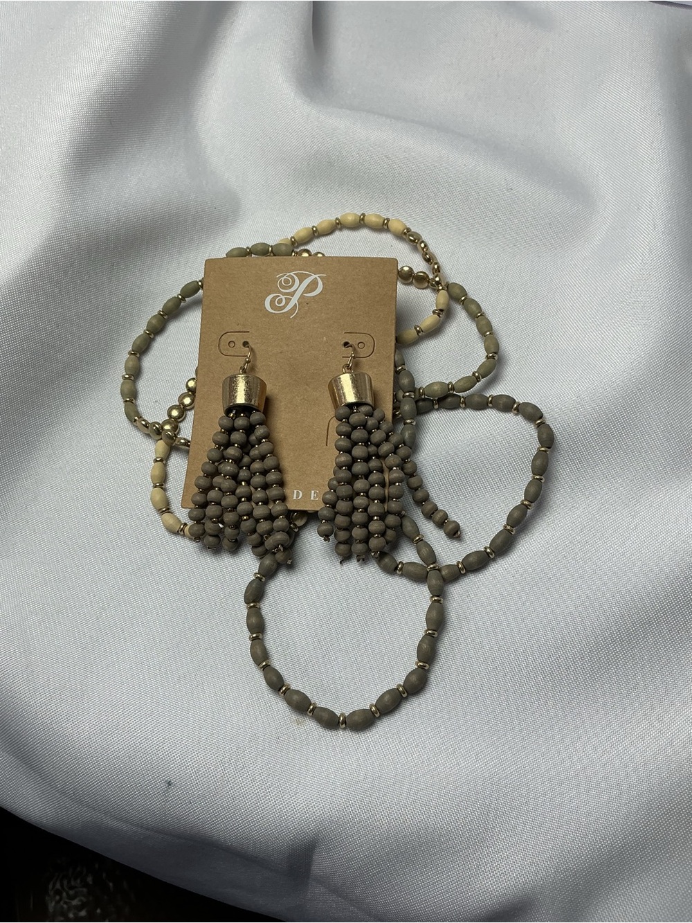 ★ Boho Wood Bead Tassel Earrings & Stack Bracelet Set Neutral Gold - Picture 3 of 9